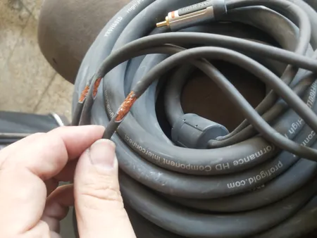 کابل آمپلی فایر خودرو مدل profigold