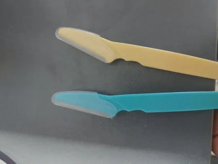 تیغ اصلاح ابرو تینکل مدل01 بسته 6 عددی