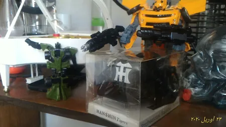 رادیو طرح کلاه مدل TB