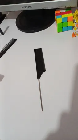 شانه مو مدل دم باریک فلزی