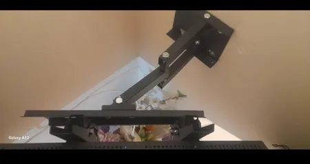 پایه دیواری تلویزیون تی وی آرممدل tvarm TB43 مناسب برای تلوزیون 22 تا 43 اینچ