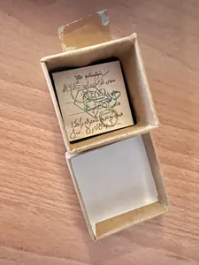 تجریه خرید گوشواره طلا 18 عیار زنانه با طرح حلقه ای ساده مدل DK458