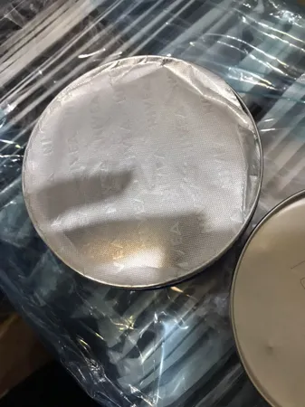 کرم مرطوب کننده نیوآ کد 025 حجم 250 میلی لیتر