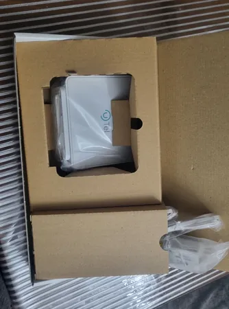 مودم روتر یوتل VDSL/ADSL Plus بی سیم مدل V301