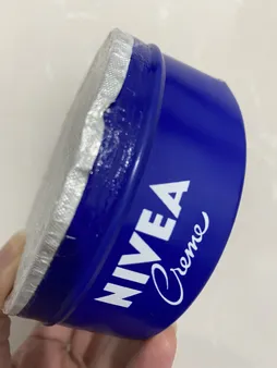 کرم مرطوب کننده نیوآ حجم 250 میلی لیتر