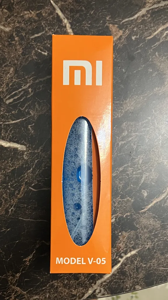 اسپری تمیز کننده ال سی دی و ال ای دی شیائومی مدل V-05  حجم 250 میلی لیتر