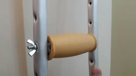 عصا زیر بغل مدل 9020 کد S01