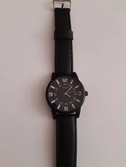 ساعت مچی عقربه ای والار کد LF2900