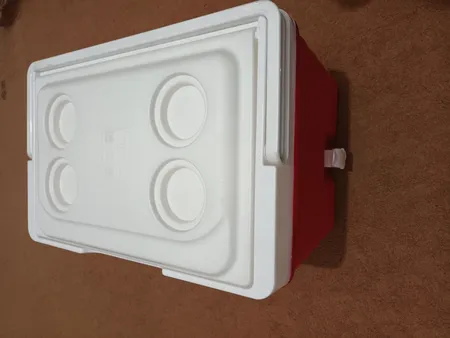 یخدان سفری کیش مدل k27
گنجایش27 لیتر