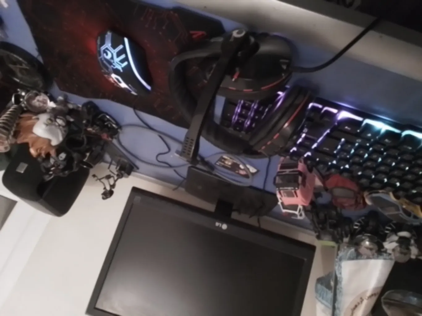 ست گیمینگ اورزلی مدل HORNET_RX_250_NEON BACKLIGHT، سوییچ ممبران، Full-Size، نورپردازی LED RGB