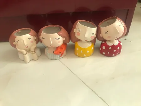 گلدان طرح دختر مدل DG022-26 مجموعه 4 عددی