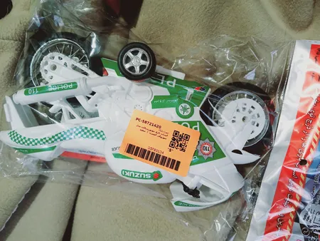 اسباب بازی موتورسیکلت مدل سوزوکی اسپرت