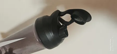 شیکر ورزشی کد 103410 گنجایش 0.650 لیتر