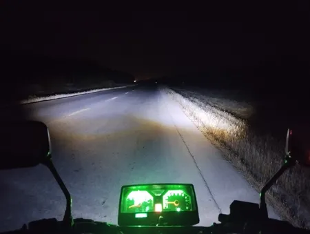 پروژکتور آفرودی موتور سیکلت و خودرو مدل 3 لنز بسته 2 عددی