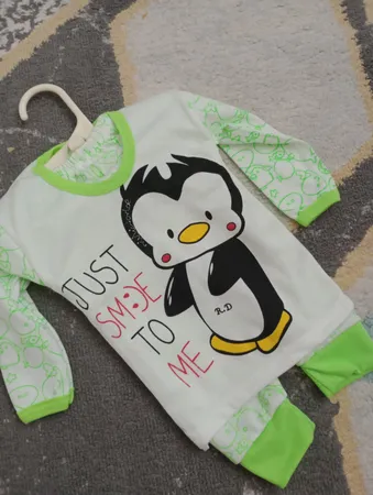 ست تی شرت و شلوار نوزادی مدل پنگوئن کد 1