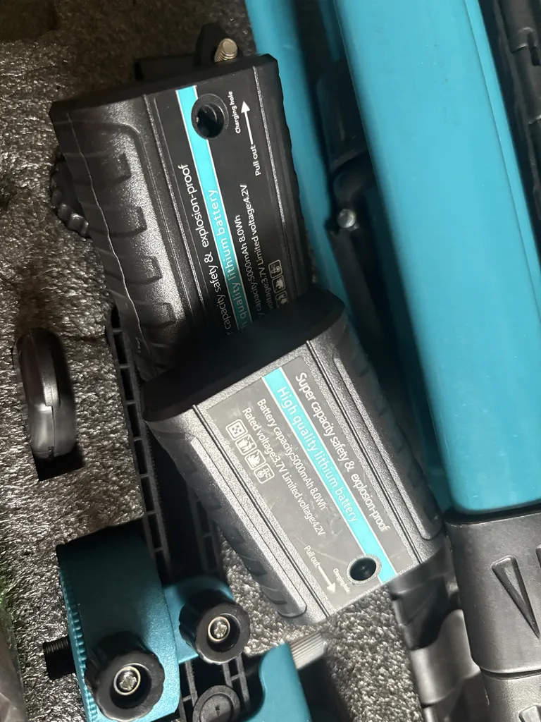 تراز لیزری مدل MAKITA-360-16