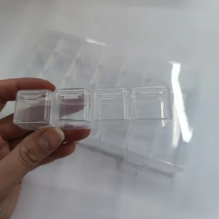 جعبه ابزار خیاطی مدل نظم دهنده منجوق کد 00