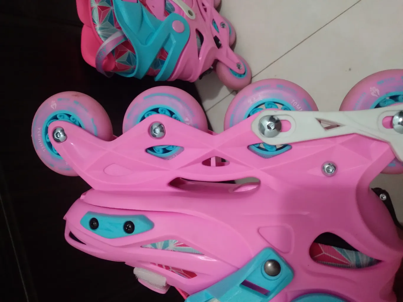 اسکیت کفشی کالاری مدل V2(L)