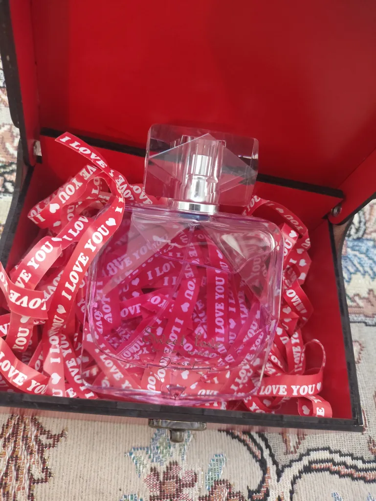 ادو پرفیوم زنانه ژک‌ ساف مدل Sweet Love حجم 100 میلی لیتر