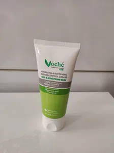 تجریه خرید کرم آبرسان وچه مدل Bamboo مناسب پوست‌های چرب و مستعد آکنه حجم 60 میلی‌لیتر