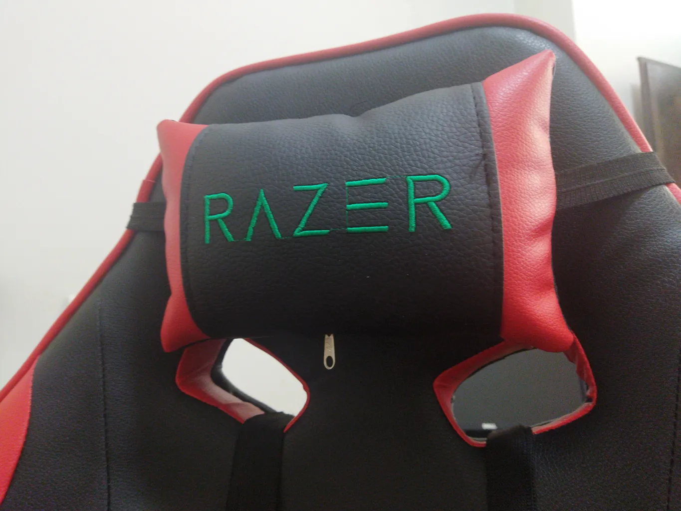 صندلی گیمینگ دی ایکس ریسر مدل s600