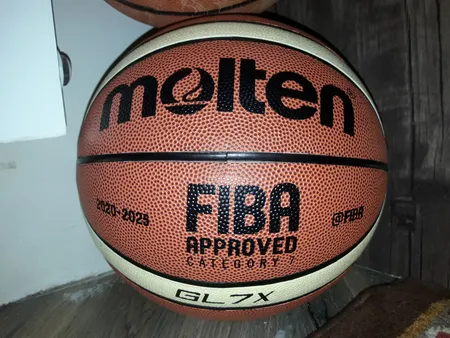 توپ بسکتبال مدل M-GL7X