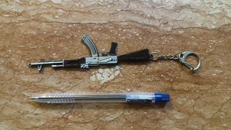 جاکلیدی مدل تفنگ کلاش AK47