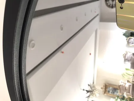 آینه مدل گرد فلزی طرح ظریف F-70