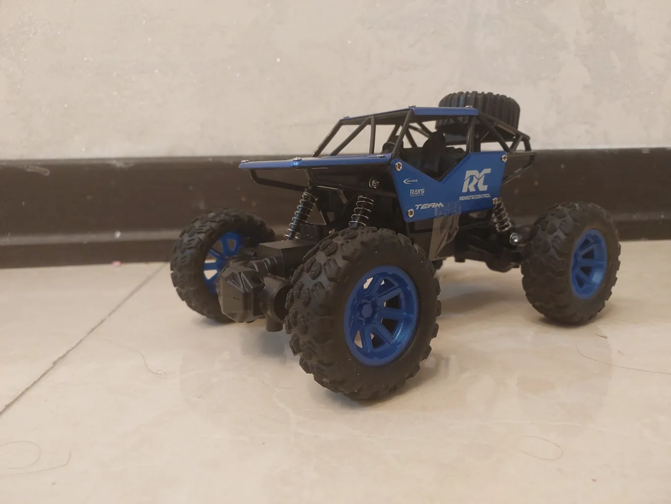 ماشین بازی کنترلی مدل آفرود