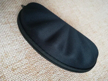 کیف عینک مدل gh01me