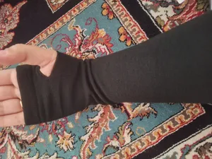 تجریه خرید ساق دست زنانه مدل لا انگشتی ساده کد M 222