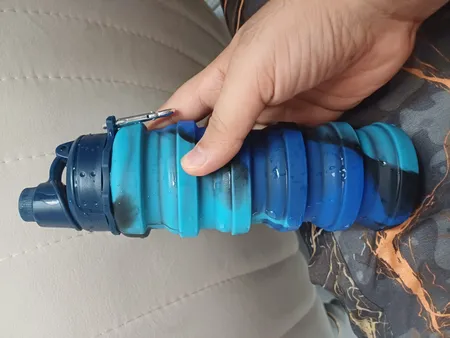 قمقمه مدل سیلیکونی تاشو گنجایش 0.5 لیتر