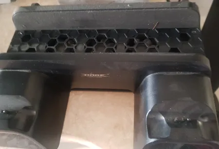 پایه چندمنظوره مدل TP4-882 مناسب برای پلی استیشن 4 اسلیم و پرو