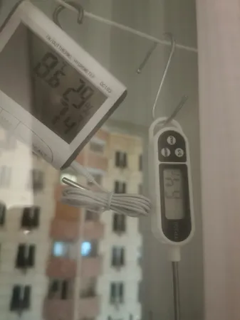 رطوبت سنج و دماسنج دیجیتال مدل DC103