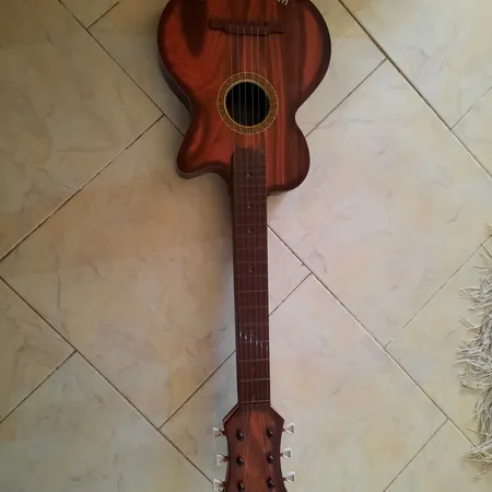 گیتار اسباب بازی مدل S90 طرح CH01