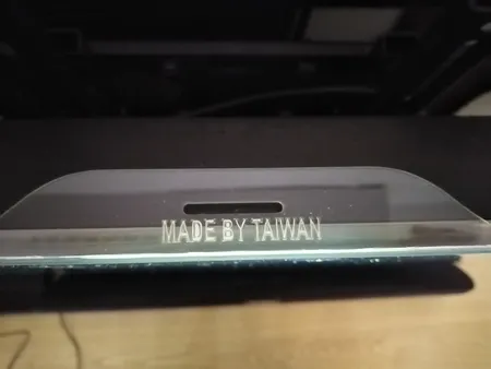 محافظ صفحه تلویزیون مدل 43-NEW مناسب برای تلویزیون 43 اینچ