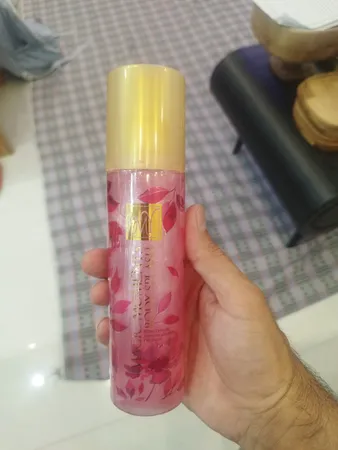 بادی اسپلش زنانه مای مدل Magic Moment حجم 220 میلی لیتر