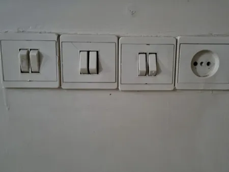 پریز برق دلند مدل آدا