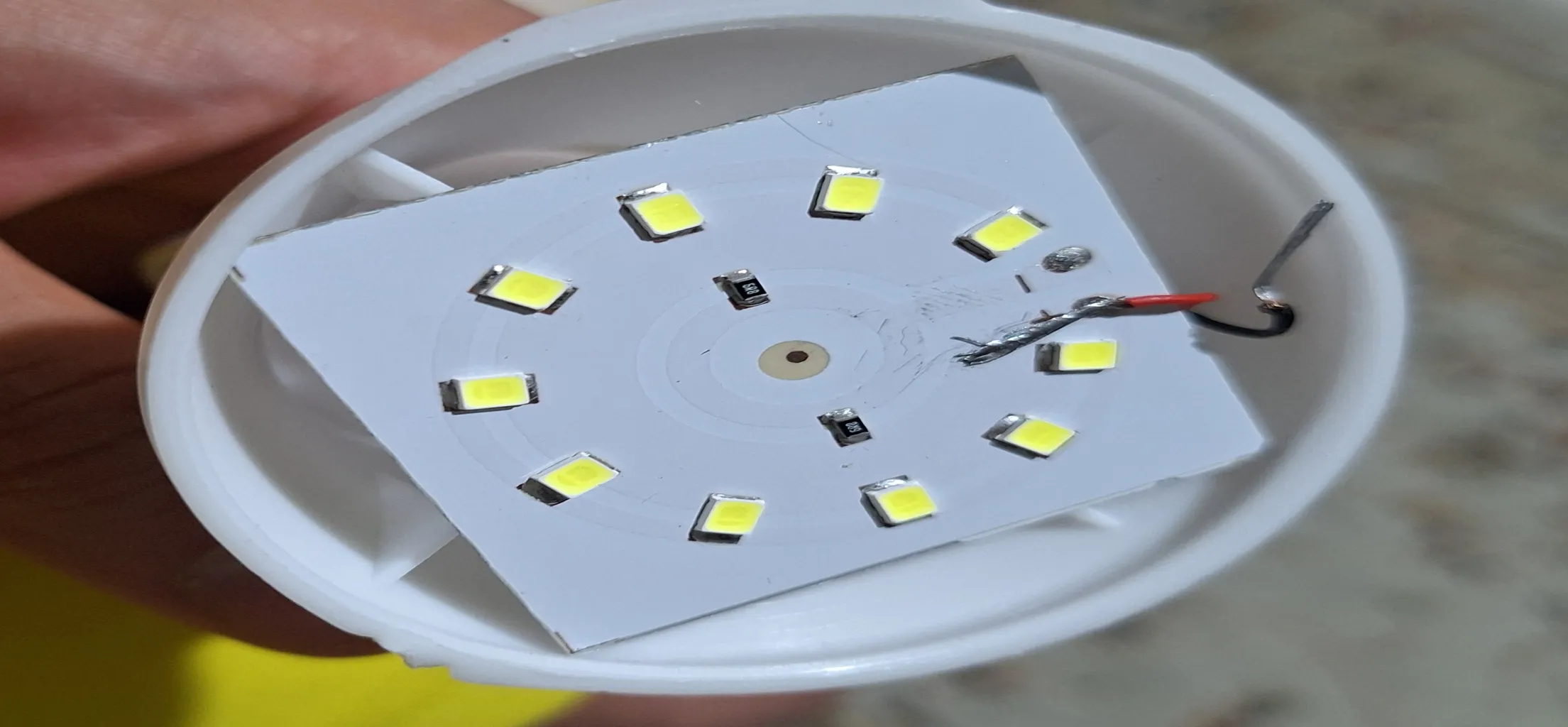 چراغ قوه یو اس بی دار جاب مدل JB-0012USB