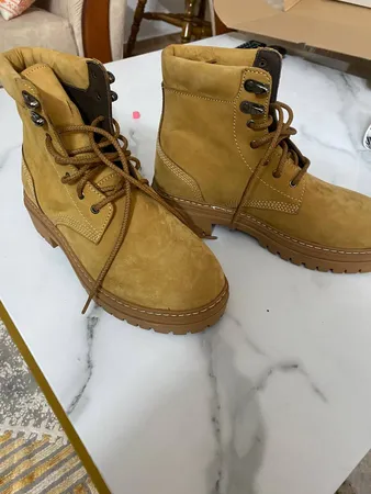 نیم بوت زنانه چرم مشهد مدل J2640-014