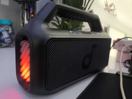 اسپیکر بلوتوثی قابل حمل انکر مدل Soundcore Boom 2 A3138