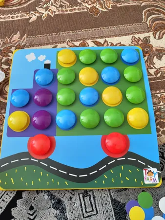 بازی آموزشی توی فارم مدل دکمه چین