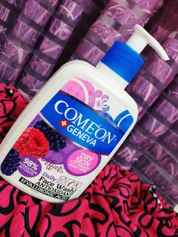 ژل شست‌وشوی صورت کامان مدل DRY حجم 500 میلی‌لیتر