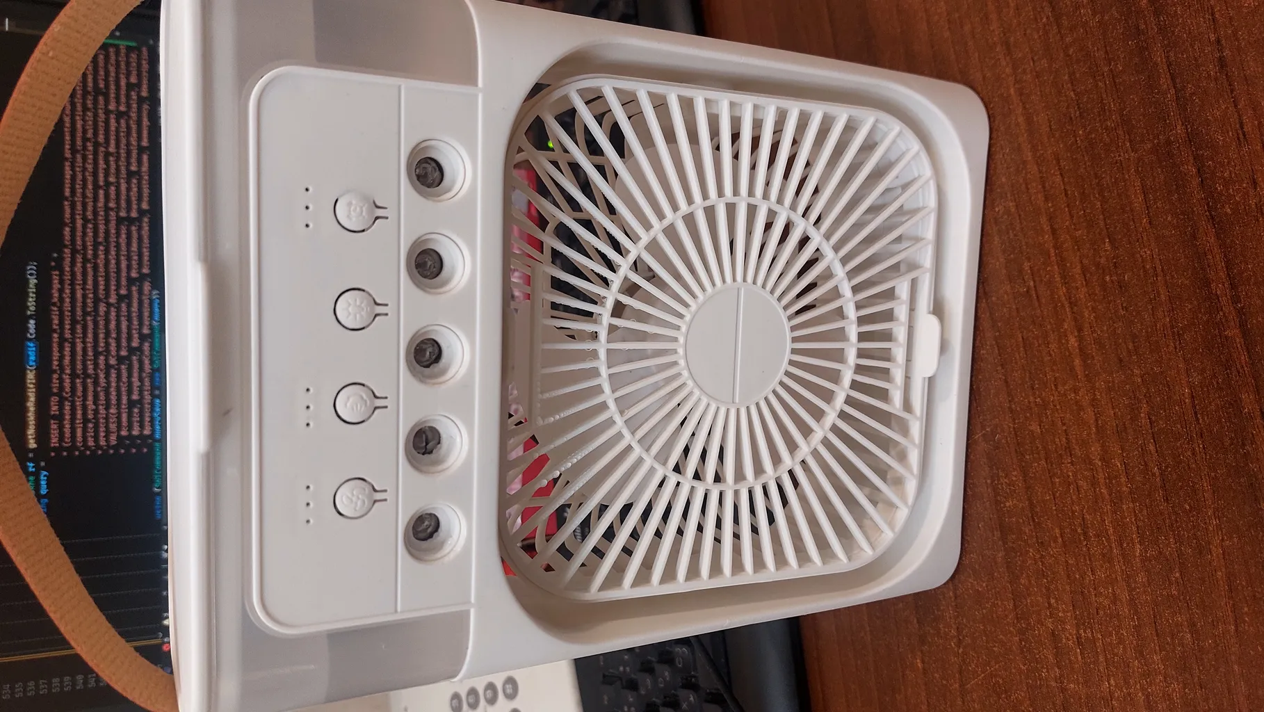 پنکه رومیزی مدل AIR COOLER FAN پنکه رومیزی مدل AIR COOLER FAN