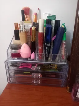 استند آرایشی کد 04