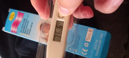 تب سنج کودک مدل XHF2001