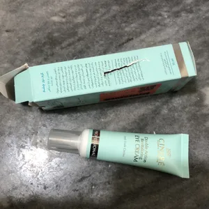 تجریه خرید کرم دور چشم سینره حجم 30 میلی لیتر