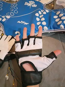 تجریه خرید دستکش تکواندو دیدو مدل DSWE