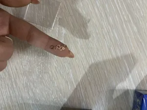 تجریه خرید آویز گردنبند طلا 18 عیار الن مدل EL71