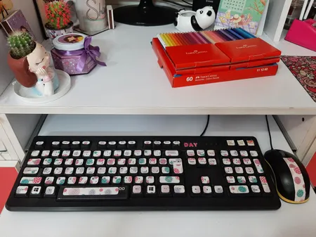 برچسب کیبورد طرح آب‌نبات کد 5 با حروف فارسی